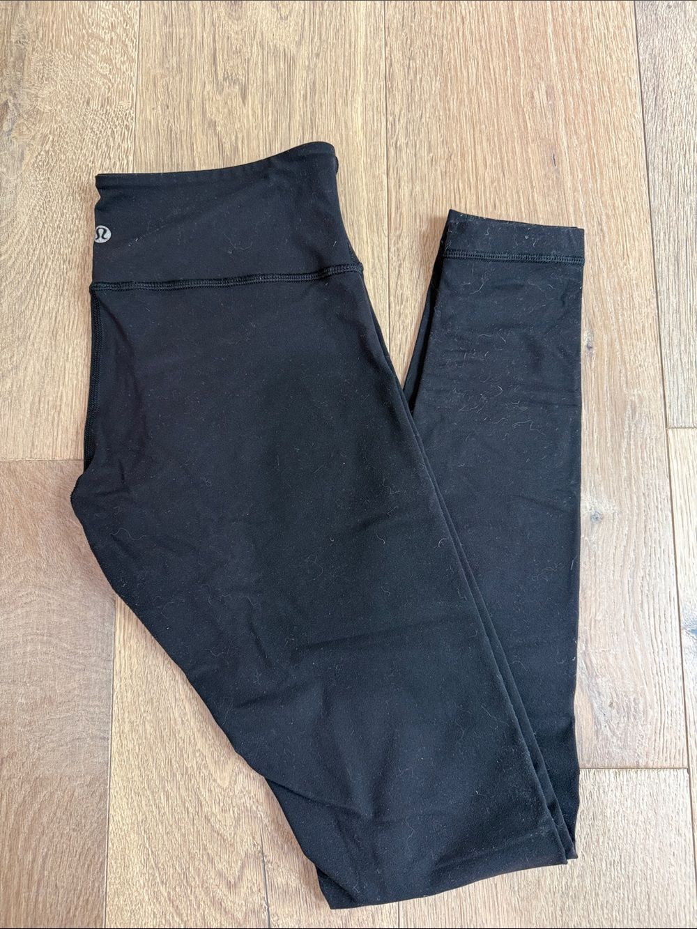 Black lululemon leggings